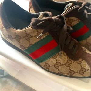Gucci Sneakers